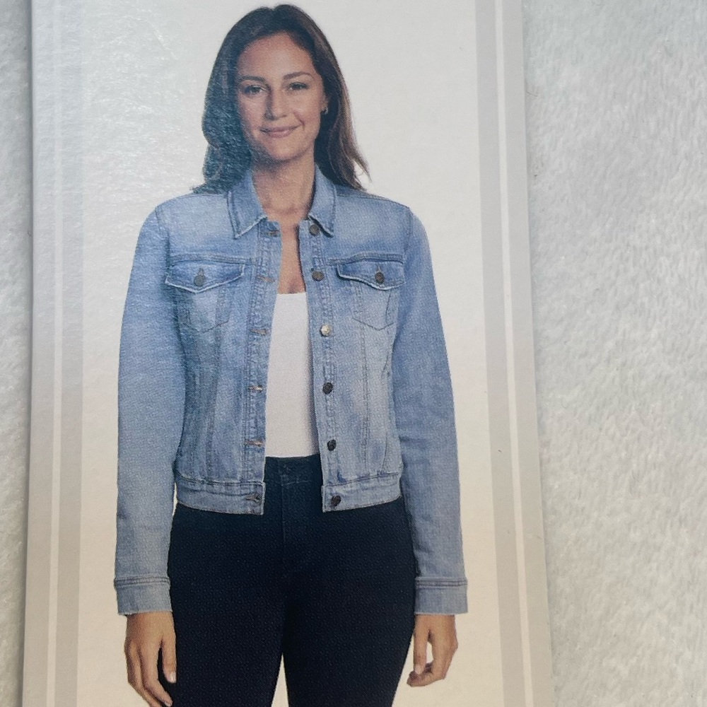 Women’s Denim Jacket Size X-Large BNWT